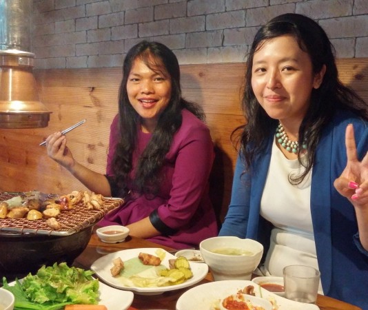 사당역 맛집 이가화로…’곰장어 먹는 외국녀’